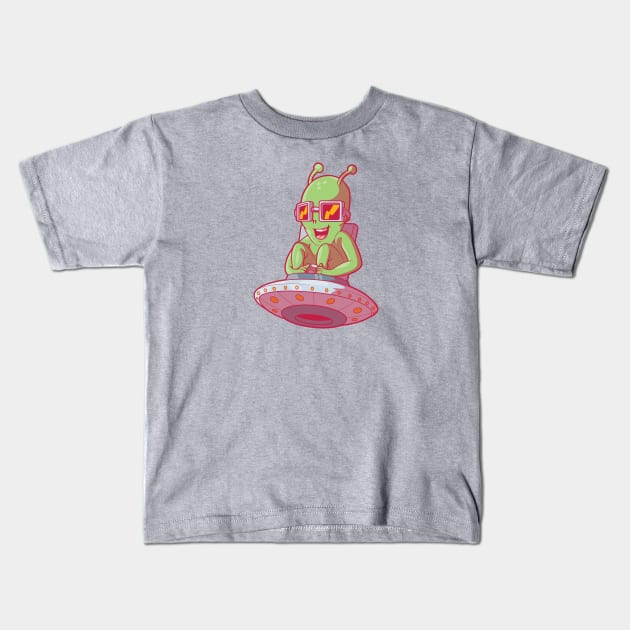 Racing Alien! Kids T-Shirt by pedrorsfernandes